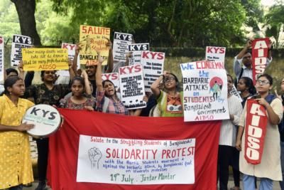 Bangladesh Protests Escalate Over Government Job Allocation