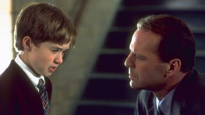 Bruce Willis compared working on The Sixth Sense to Pulp Fiction, telling M. Night Shyamalan "you've got it, kid"