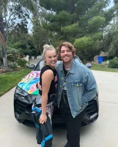 Shane Dawson And Jojo Siwa Photographed Together At Event