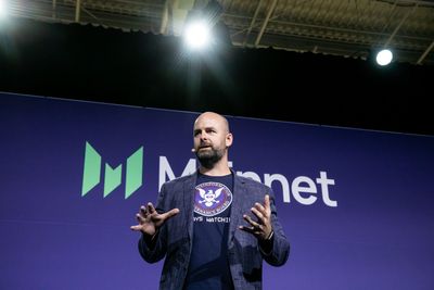 Crypto founder steps down as CEO of Messari after tweeting that it's 'literal war' with anyone who votes against Trump