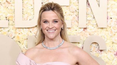 Reese Witherspoon uses this 165-year-old trend to bring a sense of nostalgia and 'effortless charm' to her outdoor table