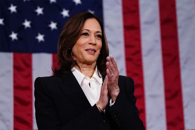 Harris calls donors to fix fundraising