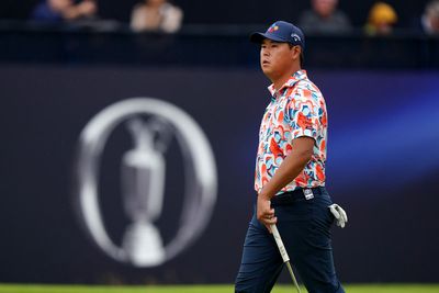 Third time lucky for Si Woo Kim as he aces 17th hole at Royal Troon