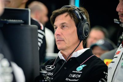 Wolff says "everybody involved" to blame for "total underperformance" by Mercedes