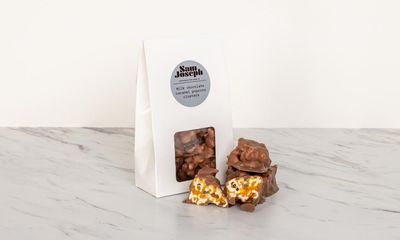 Notes on chocolate: wonderfully addictive popcorn caramel clusters