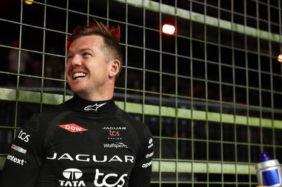 London E-Prix: Cassidy claims vital pole to set up winner takes all Formula E title showdown