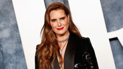 Brooke Shields elevates a classic kitchen color combination with this 10th century-inspired tile technique