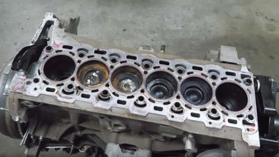 This Duramax Diesel Engine Shouldn't Have Melted Pistons