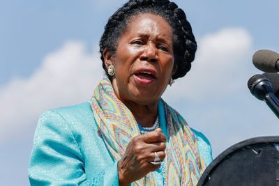 Sheila Jackson Lee honored by Biden