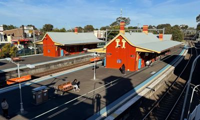 More glass barriers being considered after father and baby die when pram falls off Sydney train platform