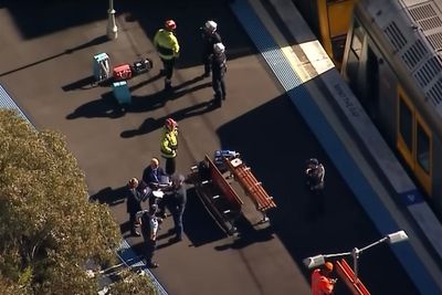 Hero father dies trying to save twins from oncoming train in Australia