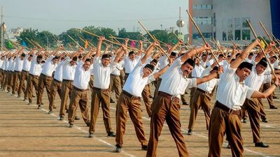 Ban on Govt employees joining RSS activities lifted; Oppn slams Centre