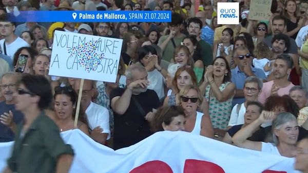 Majorca protest: Thousands join march against mass tourism through streets of Palma