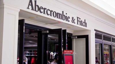 Abercrombie Stock Sheds Gains After Upgrade, Tumbling On S&P Move