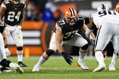 Browns Podcast: Cleveland’s interior O-line is one of the NFL’s best