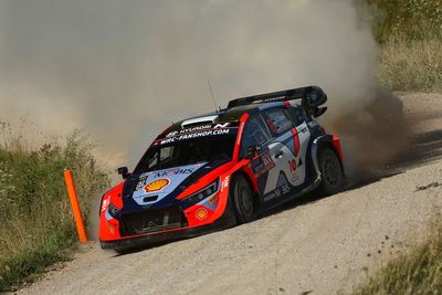Neuville, Tanak free to fight for WRC title - Hyundai