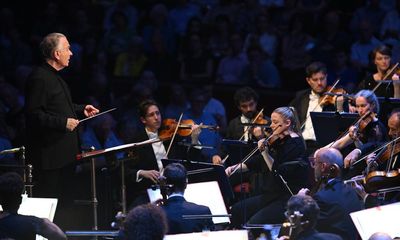 Prom 4: Hallé/Elder review – a farewell eclipsed by the quality of the music-making