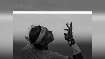 Image of legendary tennis champion wins 2024 Australian Photographic Prize