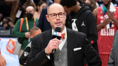 Ernie Johnson Stepping Away From MLB on TBS Hosting Duties for Remainder of Season