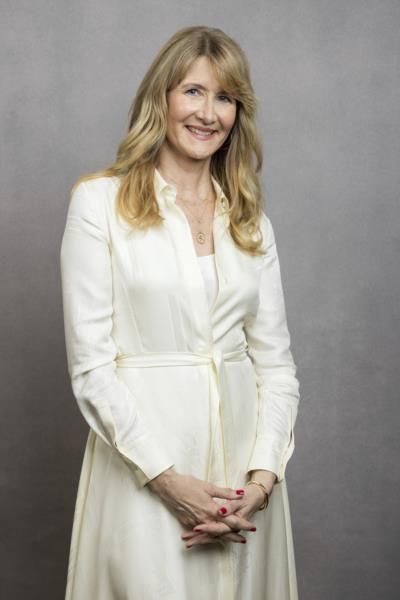 Laura Dern's Closet Sale To Benefit Planned Parenthood Charity