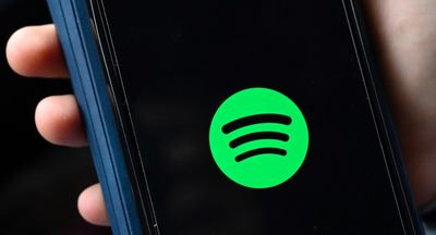 Spotify Adds Paid Subscribers, Beating Estimates