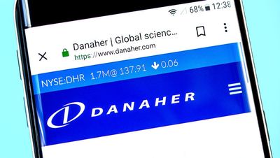 Medical Giant Danaher Nears Breakout On This 'Stark Contrast' With A Key Rival