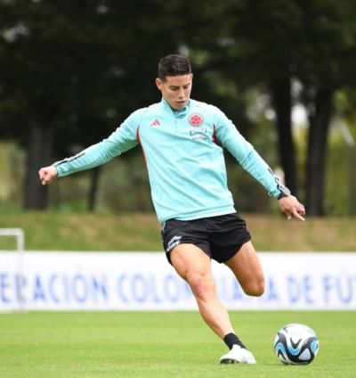 James Rodríguez Training In Light Blue Top And Black Shorts
