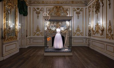 ‘She could have lived in these galleries to create the music’: Taylor Swift in among the V&A permanent collection