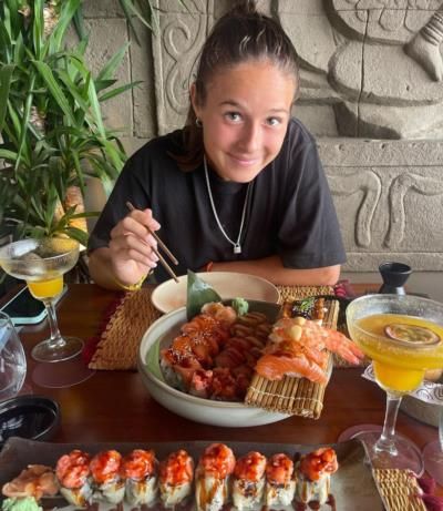 Daria Kasatkina Enjoying A Nourishing Lunch Break