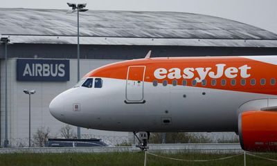 EasyJet forecasts record-breaking summer as profits jump