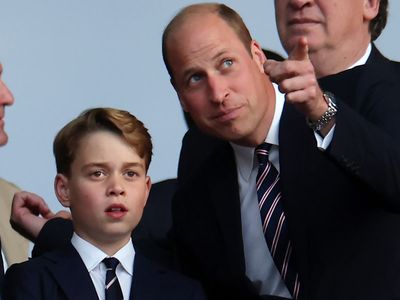 Prince William switches to WhatsApp for royal correspondence