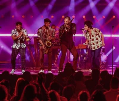 Bruno Mars Delivers Unforgettable Concert Experience With Electrifying Performance