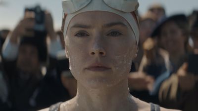 Is the Young Woman and the Sea based on a true story and how many women have swam the English Channel?