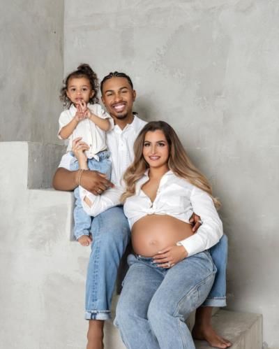 Francisco Lindor And Family In Coordinated White And Blue Outfits