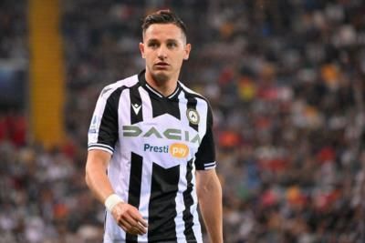 Florian Thauvin Triumphs On The Field With Teammates