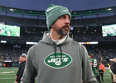 Wearing a t-shirt inspired by his Egypt trip, Aaron Rodgers hopes to lead the Jets to the promised land