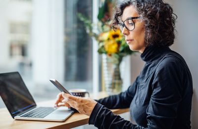 Qualify for Roth IRA Contributions by Lowering Your Income