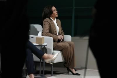 Crowd Chants 'Lock Him Up!' At Kamala Harris Rally