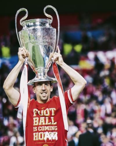 Franck Ribery Celebrating Victory With Trophy In Hand