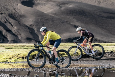 The Rift Gravel – Decker and Svendsen use two-up sprints to win elite titles at Gravel Earth Series stop in Iceland