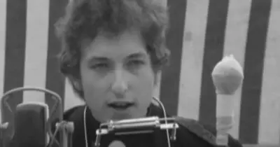 Timothée Chalamet Impresses Fans With Bob Dylan Biopic Performance