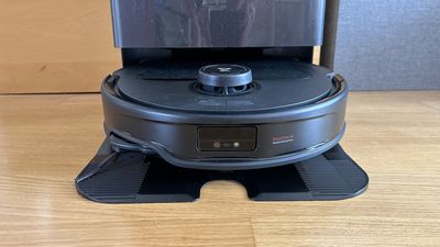 Roborock Qrevo Master review: a premium vac and mop machine