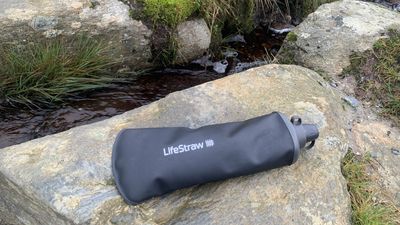 Lifestraw Peak Series Collapsible Squeeze 1L Water Bottle with Filter review: a lightweight and convenient hydration solution