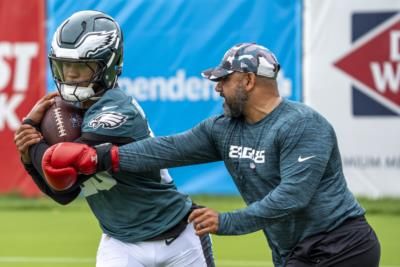 Saquon Barkley Joins Eagles As Highest-Paid Running Back