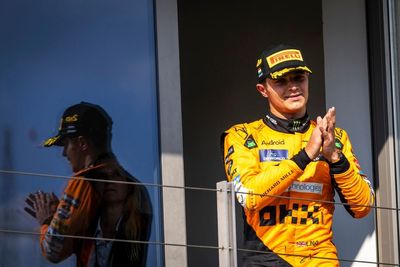 Norris: "Stupid" not to let Piastri through straight away in Hungary