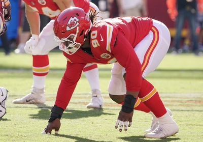 Commanders work out veteran defensive tackle