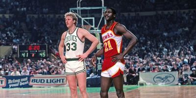 Boston Celtics legend Larry Bird hangs 24 points on the Atlanta Hawks in just one quarter