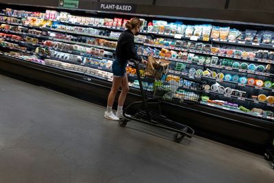 US Fed's Favored Inflation Measure Cools Further In June