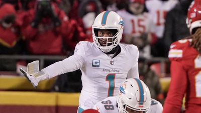 Tua Tagovailoa Agrees to Lucrative Contract Extension With Dolphins, per Report