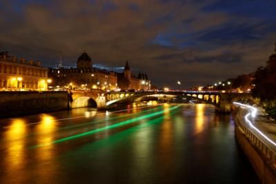 Pianist And Singer Perform 'Imagine' On Flaming Piano In Seine